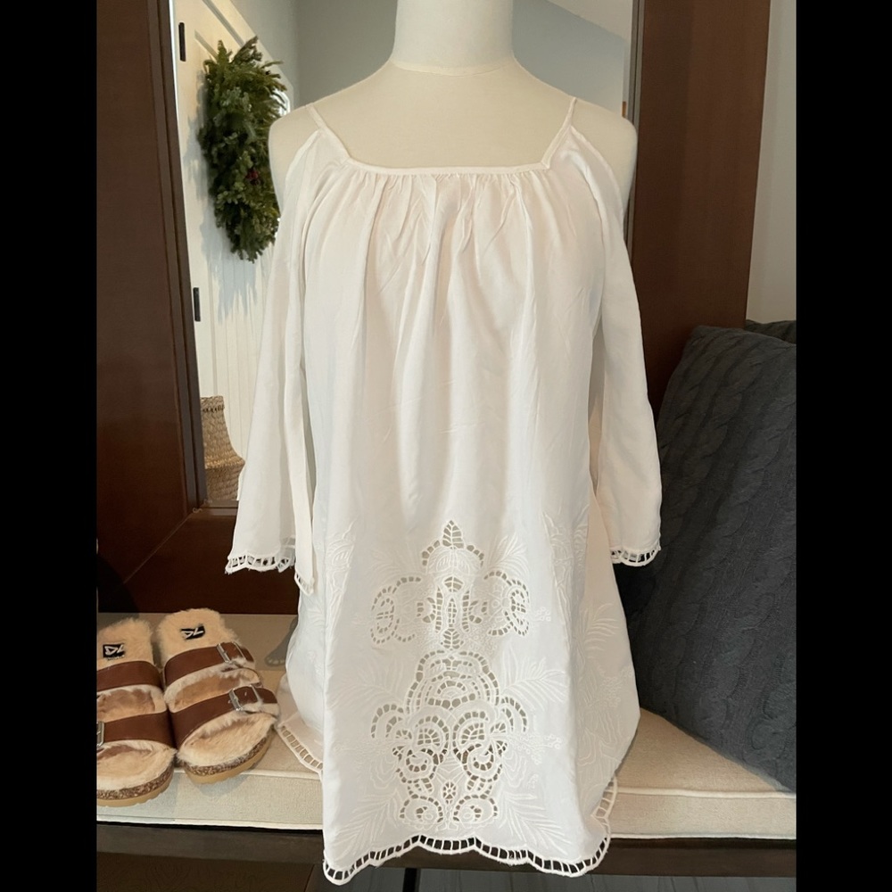 Solitaire off the shoulder tunic ...NWOT